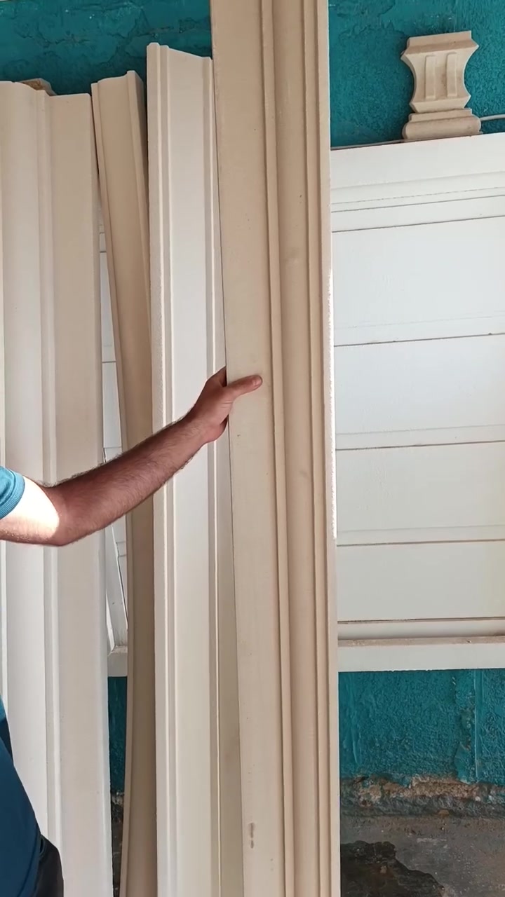 السلام عليكم / جملة/  مفرد /
توصيل مجاني / المواد الاولية تركيا 🇹🇷
تاج 15 سم  3 الاف ونص 
الأسعار بل 👇👇 مقطع👇👇
عنوان بابل قضاء المحاويل منطقة البدع مقابيل معسكر المحاويل 
للاتصال *********** وتساب ‪***********‬‏
