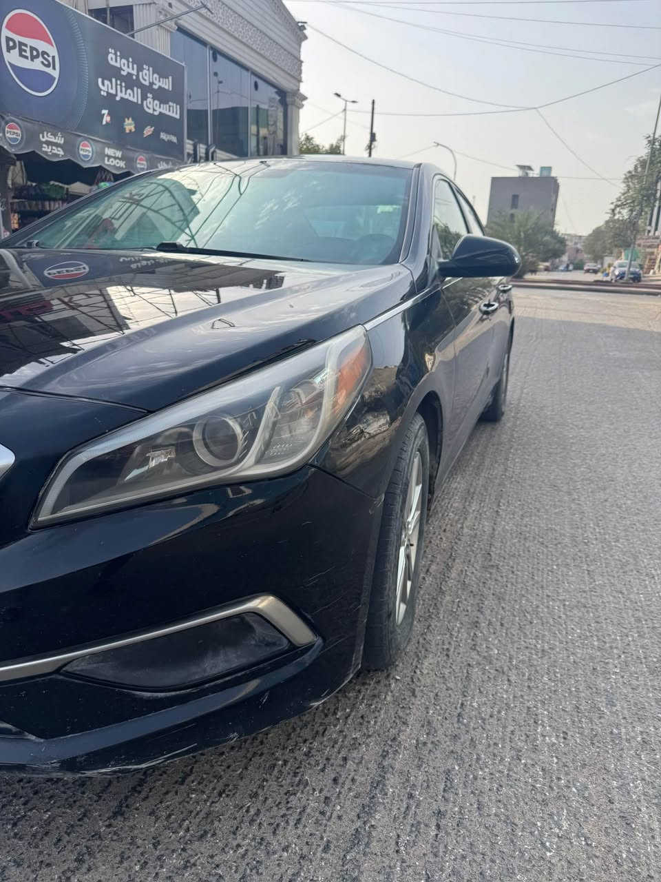 سوناتا 2016 للبيع 
رقم اربيل الجديد تحويل او وكالة
امانة الله السيارة مداريهة مي و دهن كلة اصلي
عليهة ادامة كاملة على المحرك بدون قطرة دوانز
المواصفات
شاشة بلادية و كامرة دوارة
حساسات خلفية
تحكم مري
كروز سرعة و تحكمات ستيرن
عليهة زنون اصلي انارة نهار
  حادث السيارة طخة بالدعامية الخلفية
و بالعراق انصبغ الجاملغ الامامي و الخلفي جمالية اثر شخوط 
صور الحادث بالمنشور
السعر 123 و بيهة مجال بسيط
مكان السيارة بغداد *********** بغداد, العراق
