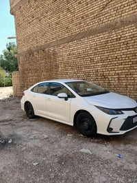 للبيع فقط كورلا موديل 22 سياره ماناقصهه برغي ماشيه 122 بسمي وسونار مرف...