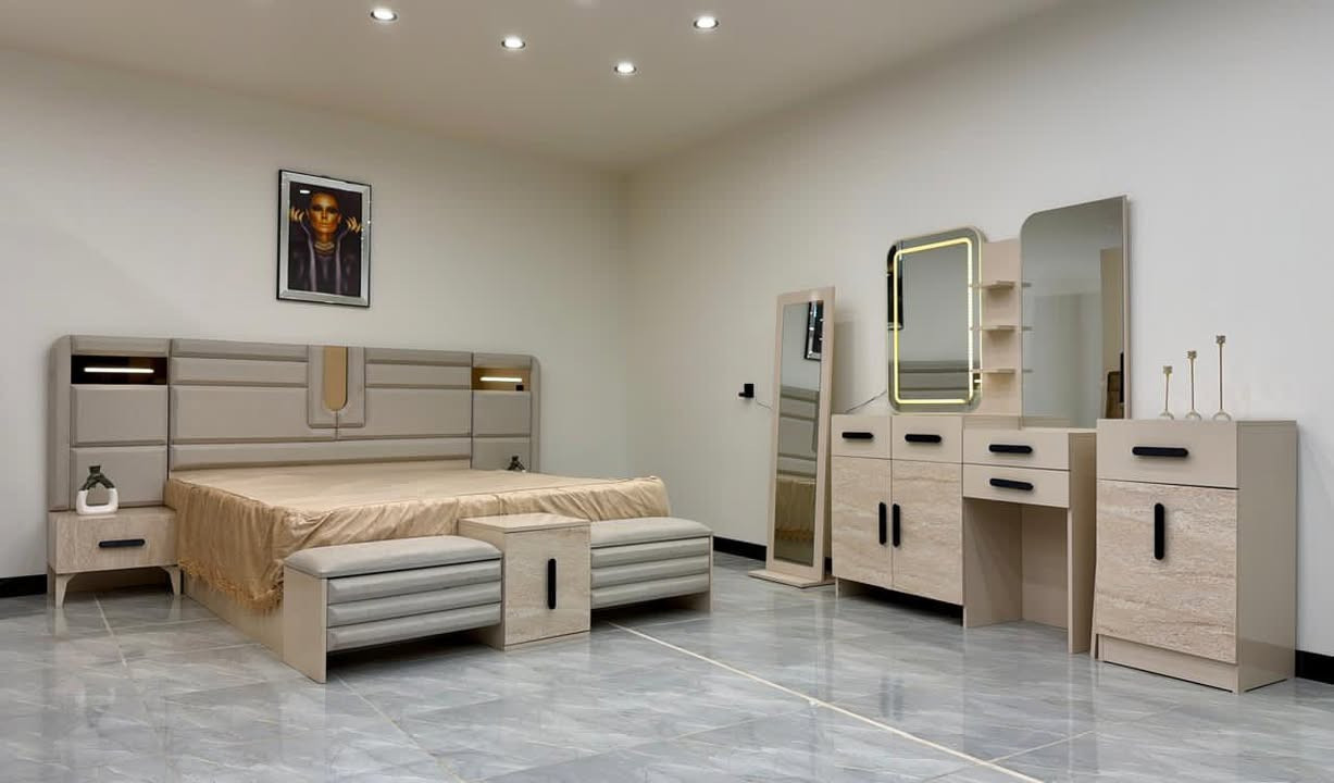 بيتك الجديد يبدأ من "كالا" ✨

تجهيزات العرس تحتاج دقة واختيار ذكي، وموديل "كالا" بـ 10 قطع هو كل ما تحتاجه لغرفة نوم مثالية، مريحة، وفخمة.

أبرز التفاصيل التي ستعشقها:

تصميم عصري: إضاءة هادئة في ميز التواليت والكومديات تضفي أجواءً رومانسية.

راحة تامة: شازلون مريح مع مخزن، وسرير متين جداً.

ضمان 5 سنوات: لأننا نثق بمنتجاتنا (شد وفتح).

جودة الظهر البلوك: لضمان ثبات الغرفة لسنوات طويلة.

💵 العرض النقدي: مليون و650 ألف.
📥 نظام الأقساط: مليونين و100 ألف (بقسط شهري بسيط 135 ألف).

ننتظر زيارتكم في: الرمادي، التأميم، شارع النخيل.


**إذا كنت صاحب هذا الإعلان وتريد حذفه لأي سبب، رجاءا أرسل رسالة إلى الدعم الفني**