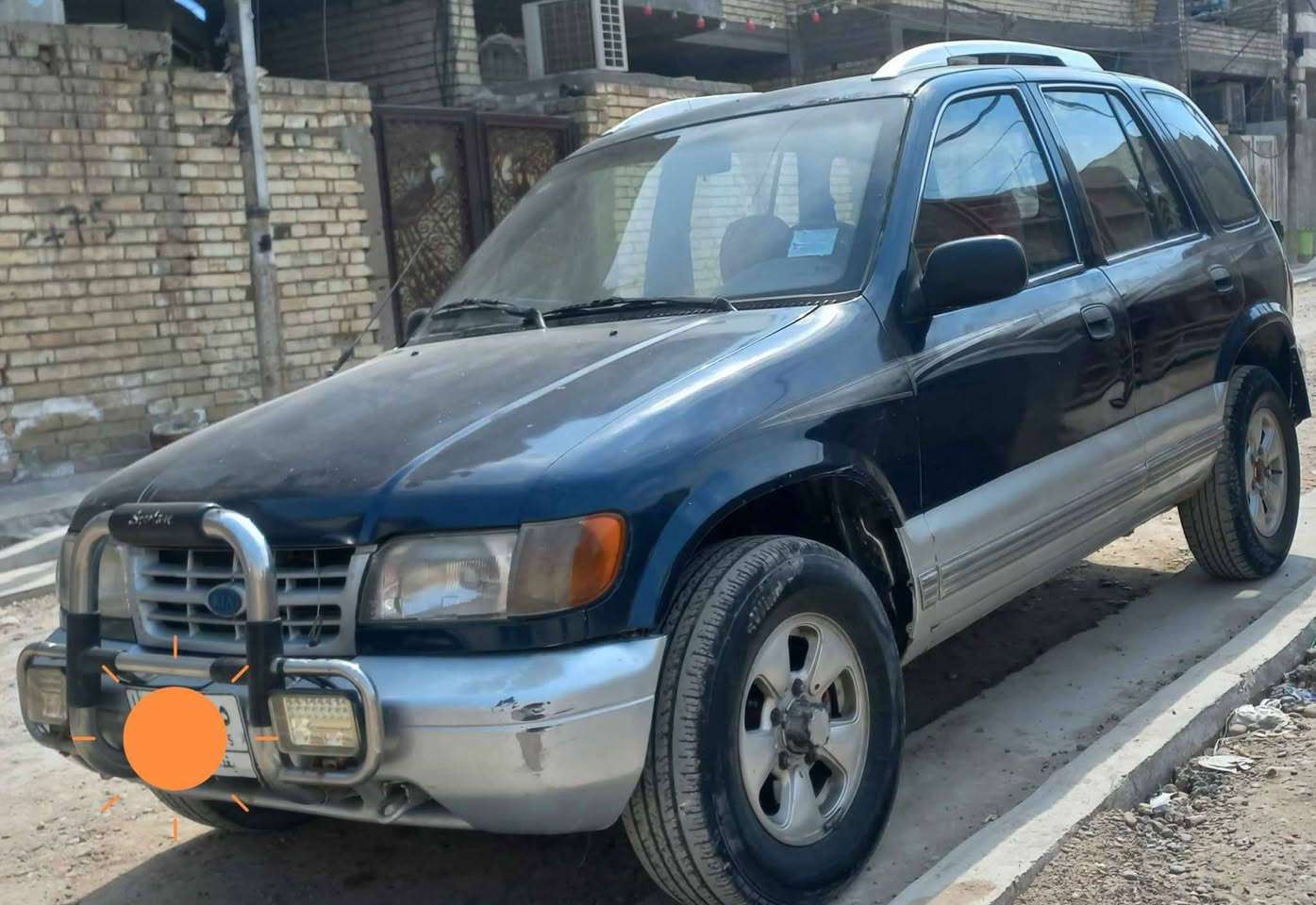 السلام عليكم
مكلف بل نشر 
سبورتج ٩٦ للبيع كامله مابيها نقص 
كير ومحرك كير اوتوماتيك رقم ألماني 
جاهزه السعر ٤٥ مجال غير متواجد بل فيس 
***********
