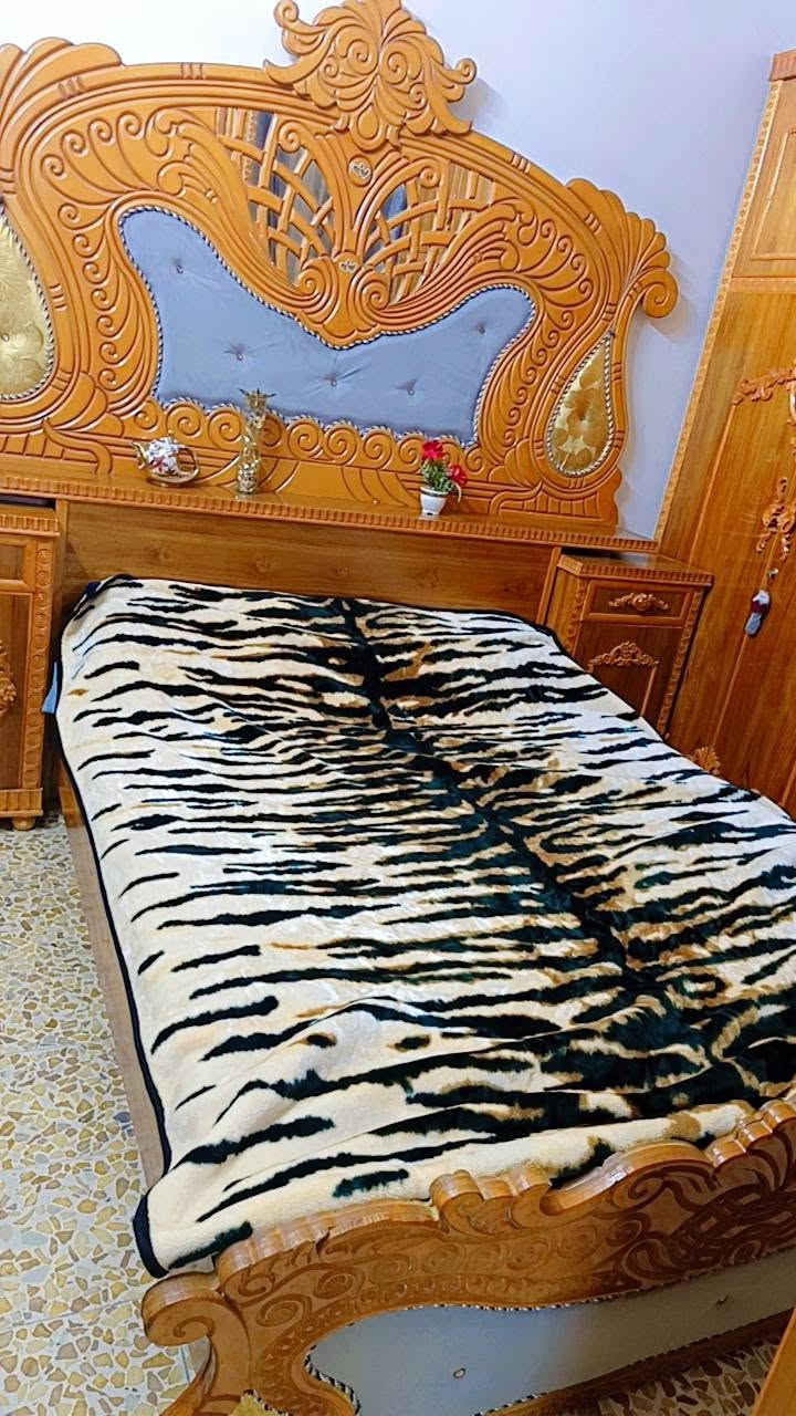 غرفة صاج  ثقيلي فصال مابيها اي ظرر استعمال قليل حدا اعادة النشر بسبب عدم الاتفاق السعر مليون و100


**إذا كنت صاحب هذا الإعلان وتريد حذفه لأي سبب، رجاءا أرسل رسالة إلى الدعم الفني**