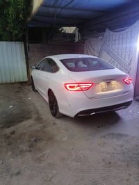 كلايسلر C200 2015  سياره جديده وجاهزه مكينه كير بلكارتون قبل شهر شادهم...