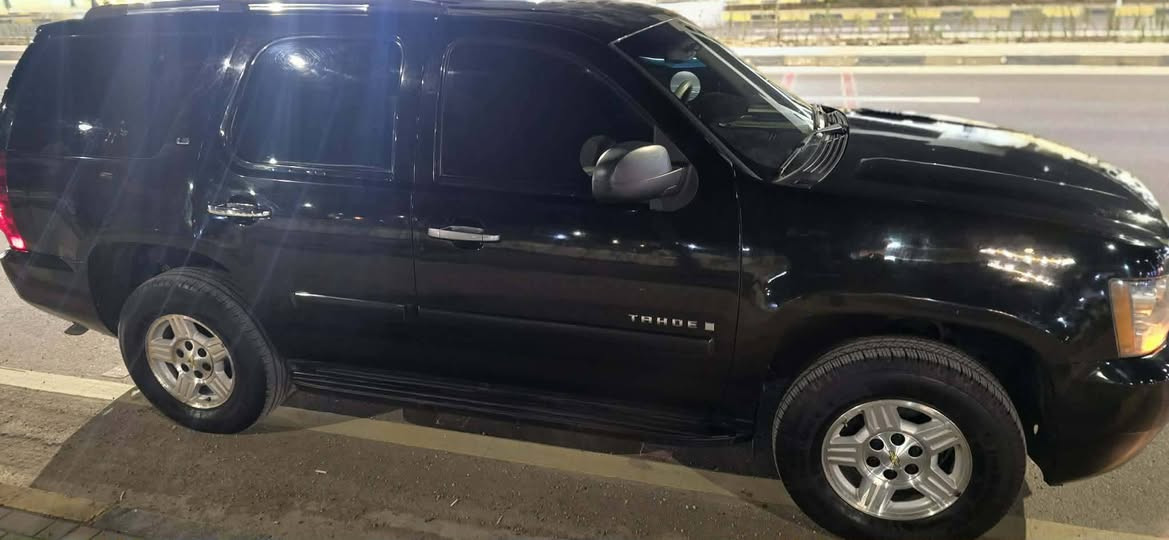 تاهو 2009 سيارة جديدة لوك مااناقصها برغي الشراي يتصل***********
