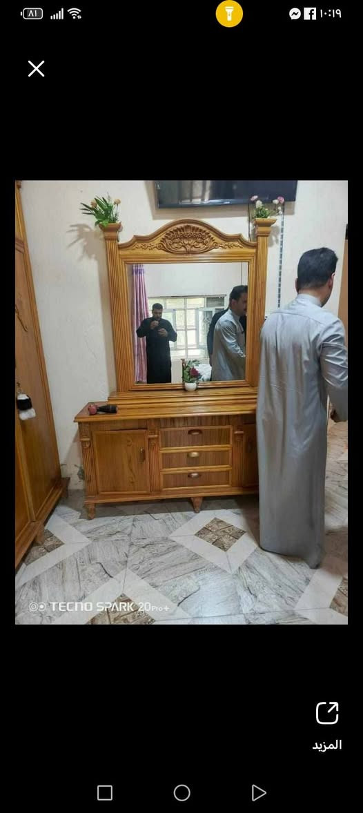 غراض للبيع غرفه استعمال بس اتلاث اشهر جديده سعرهه مليون ونص وبيهه مجال والقنفات 6مقاعد ماكو اي ضرر سعر 300وبي مجال


**إذا كنت صاحب هذا الإعلان وتريد حذفه لأي سبب، رجاءا أرسل رسالة إلى الدعم الفني**