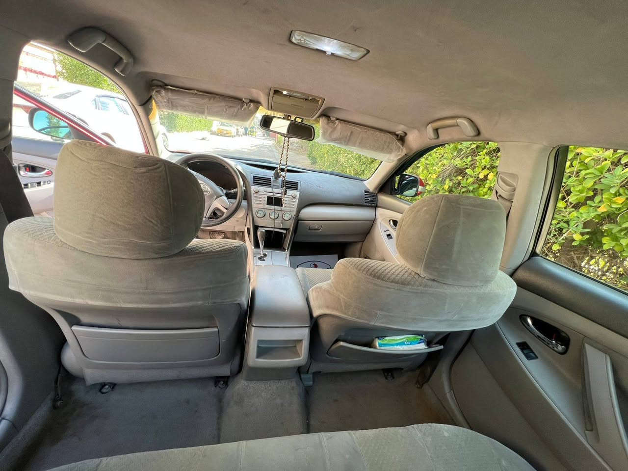 موديل ٢٠٠٧
امريكي
ضرر قبغ جنطة
كامرة خلفية
مراية متحسس اضاءة
مري جانية ماركة ديبو يابانية شفط
لايت زنون
سي دي جنجر
دمام قوي
برغي ما بيها نقص
بجم كبس
بجم محدث ٢٠١١
مصبوغة عام
رقم بغداد مميز 4 ارقام
كت لحاية رياضية
.... ***********...
مكاني بغداد الكرخ حي الاعلام.
