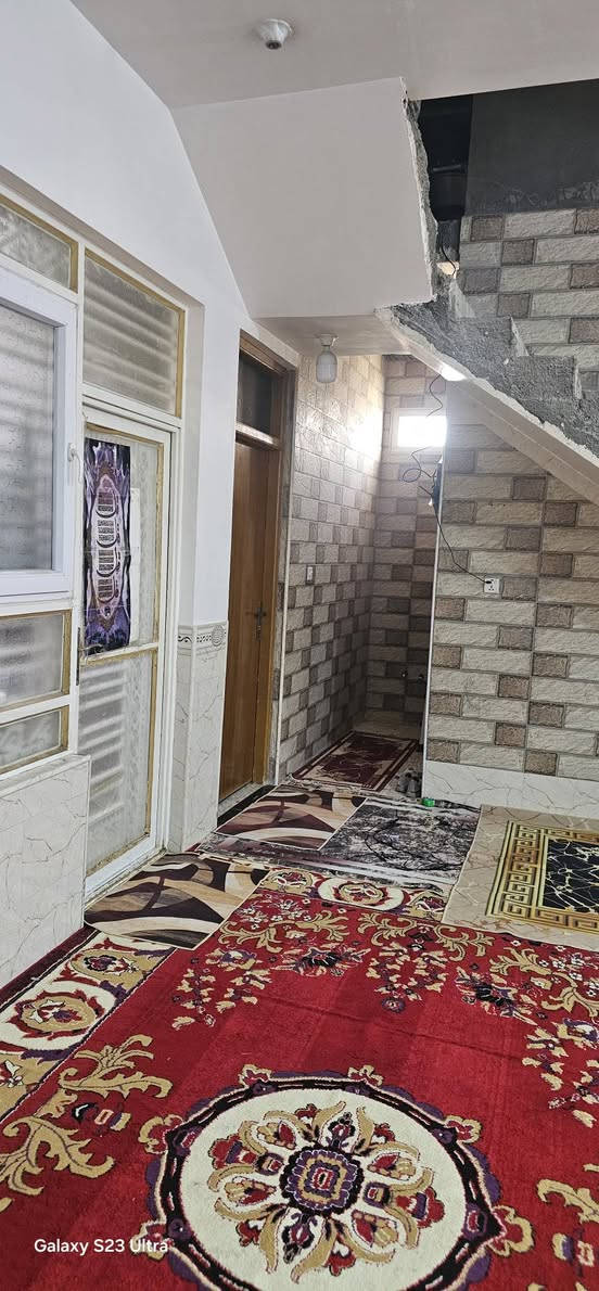 دار للبيع  بزراعي نجف حي  ميسان خلف سكله الكرعاوي  المساحه ٢٠٠ متر بناء درجه اوله  غرفتين  اوصاله اومطبخ وستقبال وصحيات   السعر 90 مليون اتصل   ***********
