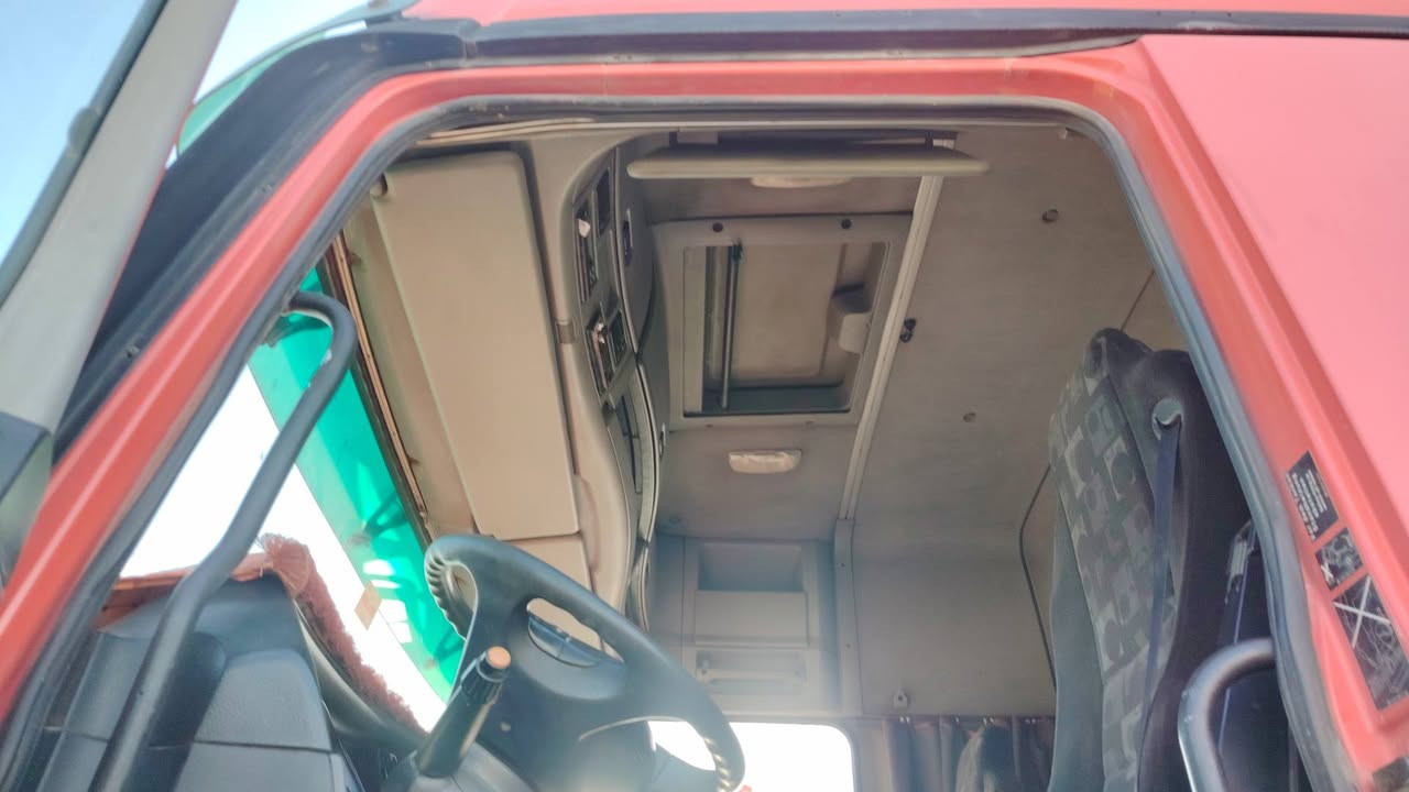 راس تريلة اكتروز نساف ٢٠٠٥ مكفول رقم انبار بسمي شرط التحويل ***********
