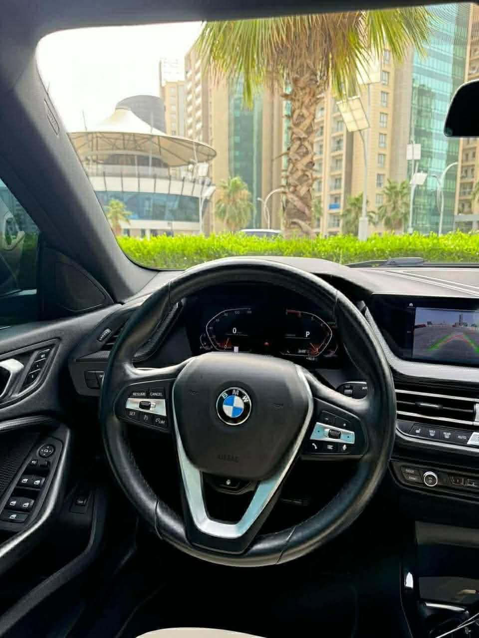 سلام عليكم 
للبيع BMW موديل 2022  حجم 228i لون فيلي فول مواصفات حادث اقل من ربع البنيد صبغ فقط والباقي مكفوله بدون دواخل وبدون ايرباك كلها سليمة بلادي ماشية 45 ميل ما ناقصها اي شي موصفاتها معروفة بانوراما حسسات وووو الى هواي موصفات محركها 2000  توين تيربو  يعني صاروخ ماشاءالله
 السعر180ورقه قفل سياره كلشي مابيها وبعدها بل جيس ومدريها ما اراوس بسـَہ بيع لتصير من نصبيه بلعافيه خواتة عارضيه بشدتين وعشرين 
  الاتصال ☎️:
***********
