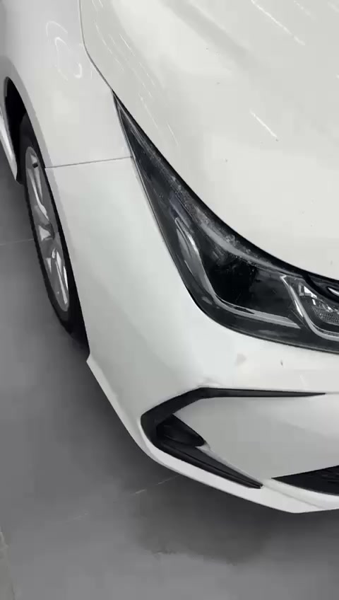 كورلا 2025  شكل الخليجي محرك 1800 هايبرد HEV  داخل جلد اسود رقم اربيل بسمي السيارة تحويل ثاني يوم سياه على وضع الشركه زيرو ماشيه 7000

❇️السعر 168$ وبيها مجال قليل 

❇️رادار امامي 

❇️سياقه ذاتية 

❇️تبريد قطعتين 

❇️تبريد بيانو شاشه 

❇️شاشه ابل كار بلي + كامره خلفيه دواره 

❇️مانع نزلاق + مود درايف +  ايفو مود 

❇️6  ايرباك
   
❇️حساس لايت كامل اوتو عالي ناصي اوتو + حساس ظغط اطار 

❇️تحكم سترين كامل فول 

❇️لايت زينون + لد صباحي + اشاره لد  

سيار مكفول  كفاله عامه ماعده شخط زغير حيل بلباب الخلفي وشخط بلدعاميه الأماميه موجود الفيديو بلمنشور 

سياره جاهزه من كلشي سنويه 2030 + هزه سنتين ل 2027/11

العنوان /  صلاح الدين / الزويه  

رقم الهاتف / ***********
