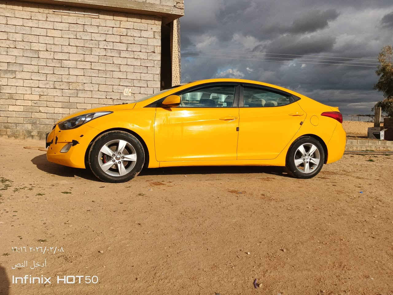 السلام عليكم اخوان سياره النترا وارد امريكي مديل 2014 رقم بغداد بسمي محرك كير جديد بعدهن ماماشي عليهن السياره حادثها قبق جنطه وبيها تلقيطات تكسي داخل بيجي صدها مامفتوح طخم تاير جديد السعر 107بيها مجال كلش بسيط *********** يرهم معارض بخصوصي
