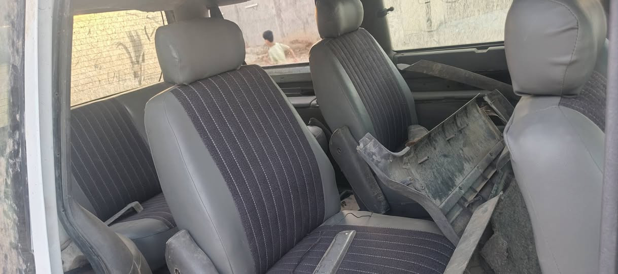 السلام عليكم السياره البيع السعر ٣٥ ورقه
المكان بغداد جسر ديالى الجديد رقم السياره بابل راعيه بصفي 
ايريد تحويل تحويله بل رستميه كبل عقد مروري 
السياره نقصه كهرباي أشد لايت بك لايت شغلات خفيفه
السياره تعمير جديد درجه أوله صبغ تنكجي دوشمه 
***********
