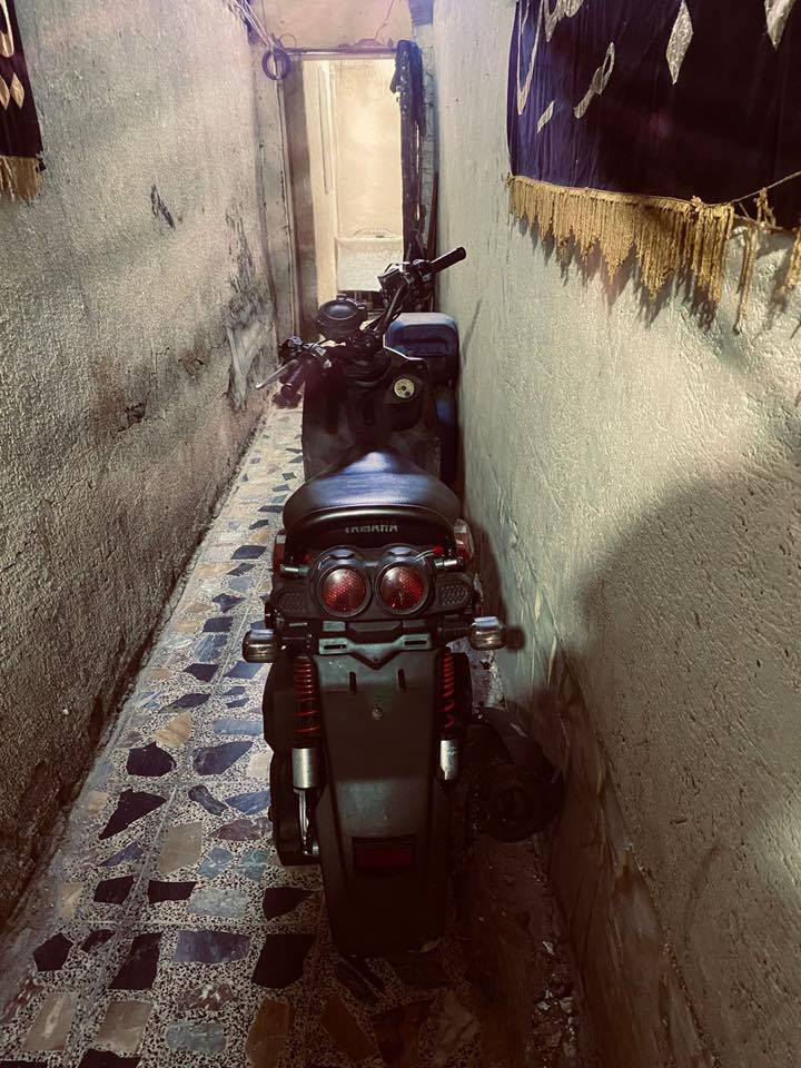 دراجة سكنس جبلي موديل 2016 صارلها شهر نازلة رمبة رايدها ب مليون وبيها مجال مكاني بغداد مدينة الصدر ***********
