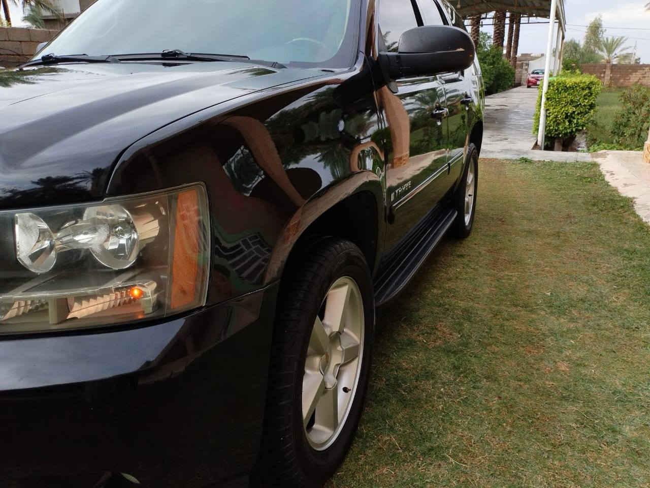 تاهو مديل 2008 ادوات
كفاله من ضربه ولكص  مواصفات سياره.. LTZ 
1-فتحه سقف 
2-صندوق کهربا. 
3-مرایه قلاب 
4-تدفه بل کشنات
5-دواخل عسلی
مواصفات LTZ معروفه
سعره (115) 
السیاره جدیده کلش وماناقصه شی 
***********
