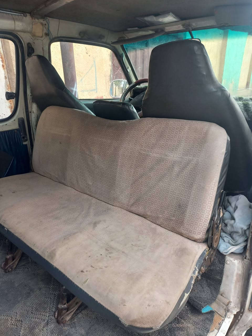 كيه هايسه 95
محرك ونجي وكير اوتوماتيك  مكفولات سنويه منتهيه اكفل مداوم
سعرها 20 رقم صاحب سياره 
***********
مكان سيارة كربلاء
