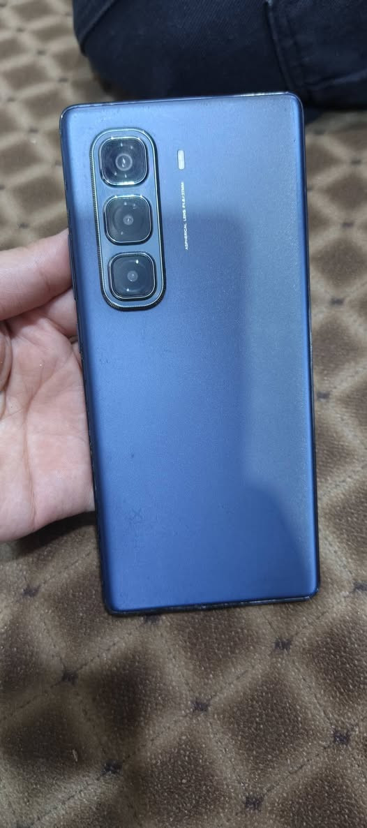 جهاز Infinix HOT 50 Pro+ذاكره 256نضافه فول مراوس فقط بجهاز زين


**إذا كنت صاحب هذا الإعلان وتريد حذفه لأي سبب، رجاءا أرسل رسالة إلى الدعم الفني**