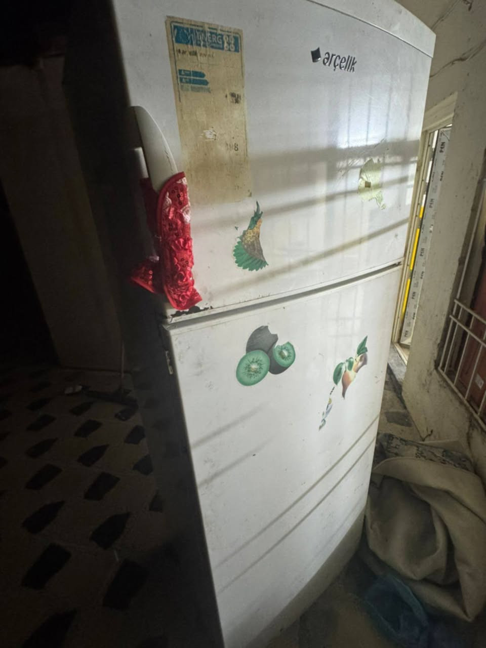 سلام عليكم غراض للبيع شرط تصل عل رغم *********** وتساب كركوك, العراق
