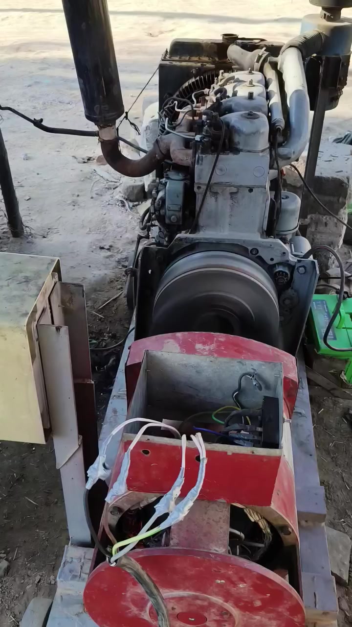 مولده كاروبه للبيع..
مولده كاروبه عنتر للبيع ١٢٠ أمبير  جاهزه من جميع النواحي.. 
سعره ٣ مليون وبيه مجال مكانه غماس ***********
