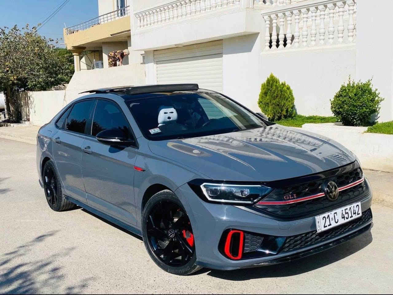 jetta GLi 2023 2.O TurboCharged AutoBahn
بۆ فرۆشتن
گێڕ عادی
فول مواسەفات
٢ مواسەفاتی زياتره له سەيارەى تر سەقف و ویلی بيلاد ڕەشه 
بيلاد داواكراوه له شەریکە
خەتی جادەی هەیە
ڕادارە
كوشن جلڵد و هیتەر و كارەبا و كوشن غەزنیشە
سەیارەکە 19 هەزار ڕۆیشتوە زۆر خاوێنە
ستۆکە دەسکاری نەکراوە
228 هورس پاوەرە
٥ مۆدی لێخوڕینی هەیە
Eco, comfort, normal, Sport, custom
٦ گێڕە
CarPlay mode

*********** رانية, السليمانية
