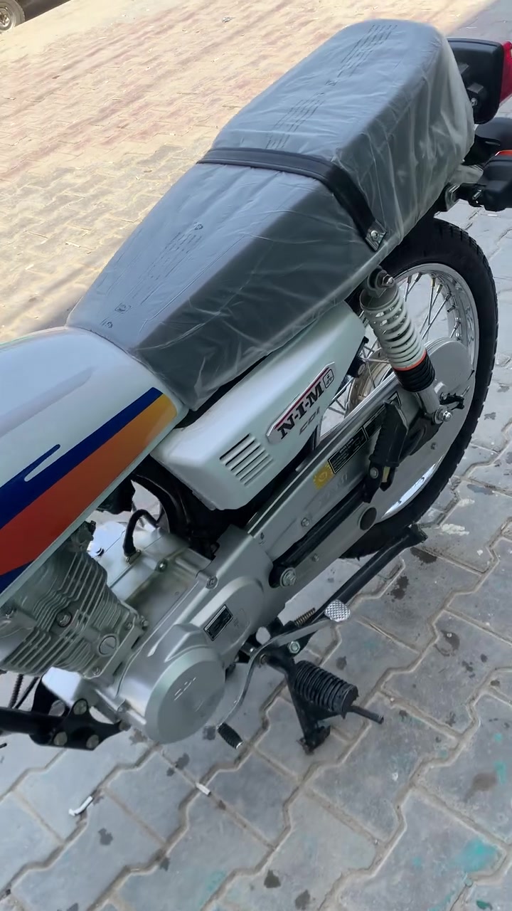 ‏دراجة للبيع رائد بسبع 100 وبها مجال الاستفسار يطب خاص 🫰


**إذا كنت صاحب هذا الإعلان وتريد حذفه لأي سبب، رجاءا أرسل رسالة إلى الدعم الفني**