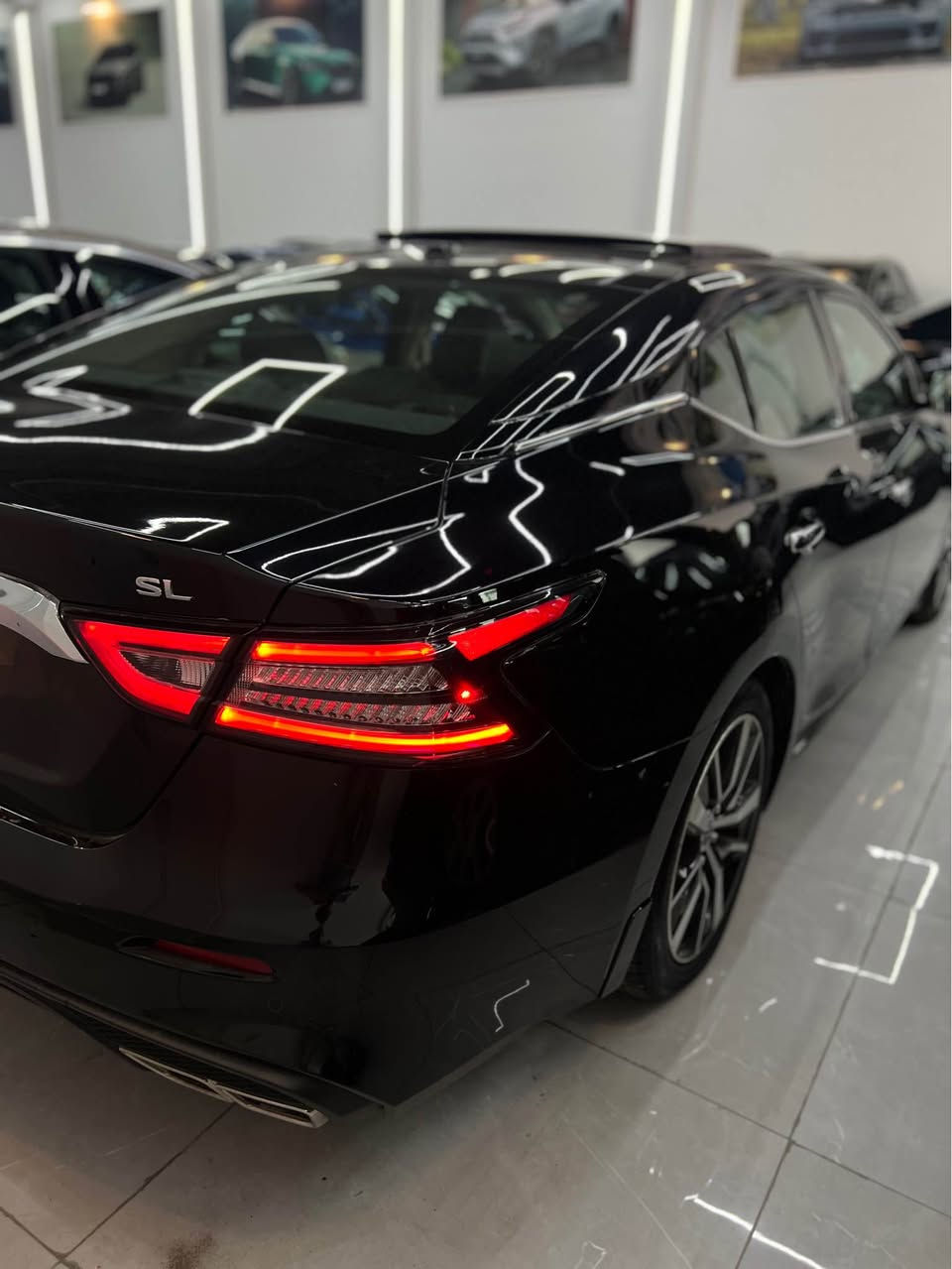 السلام عليكم اخواني الاعزاء 

نيسان مكسيما 

الموديل • 2023 

الوارد • امريكي 

اللون • اسود 

المواصفات • SL 

بانوراما 

بصمه تشغيل

تشغيل عن بعد
 
اناره أماميه LED 

اناره خلفيه LED

حساسات 

رادارات

كامره خلفيه 

اشاره بالمرى 

دخول ذكي 

كشن جلد 

كشن كهربائي 

كشن تدفئى و تبريد 

سستم سماعات من شركه BOSE 

ستيرن هيتر

تحكمات ستيرن 

مثبت سرعه 

اموامر صوتيه 

تعديل مسار 

شاشه كبيره 

وضعيات قياده 

نضام الـ تراكشن 

منافذ شحن أماميه و خلفيه 

قطعتين تبريد 

كشان خلفيه كذالك تدفئه و تبريد 

حساسات خلفيه 

الخ……

سعر السياره • 157 وبيها مجال بسيط 

مكان السياره • اربيل • شارع 100 • مدينه المعارض • معرض منذر الدليمي • 

لزياده المعلومات التواصل على الرقم الاتى • 
*********** • 📞 أربيل, العراق
