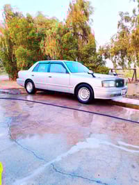 تويوتا كراون رأس الثور تكم 1997 مواصفات 5دكم فول تبريد قطعتين  كشن مسا...