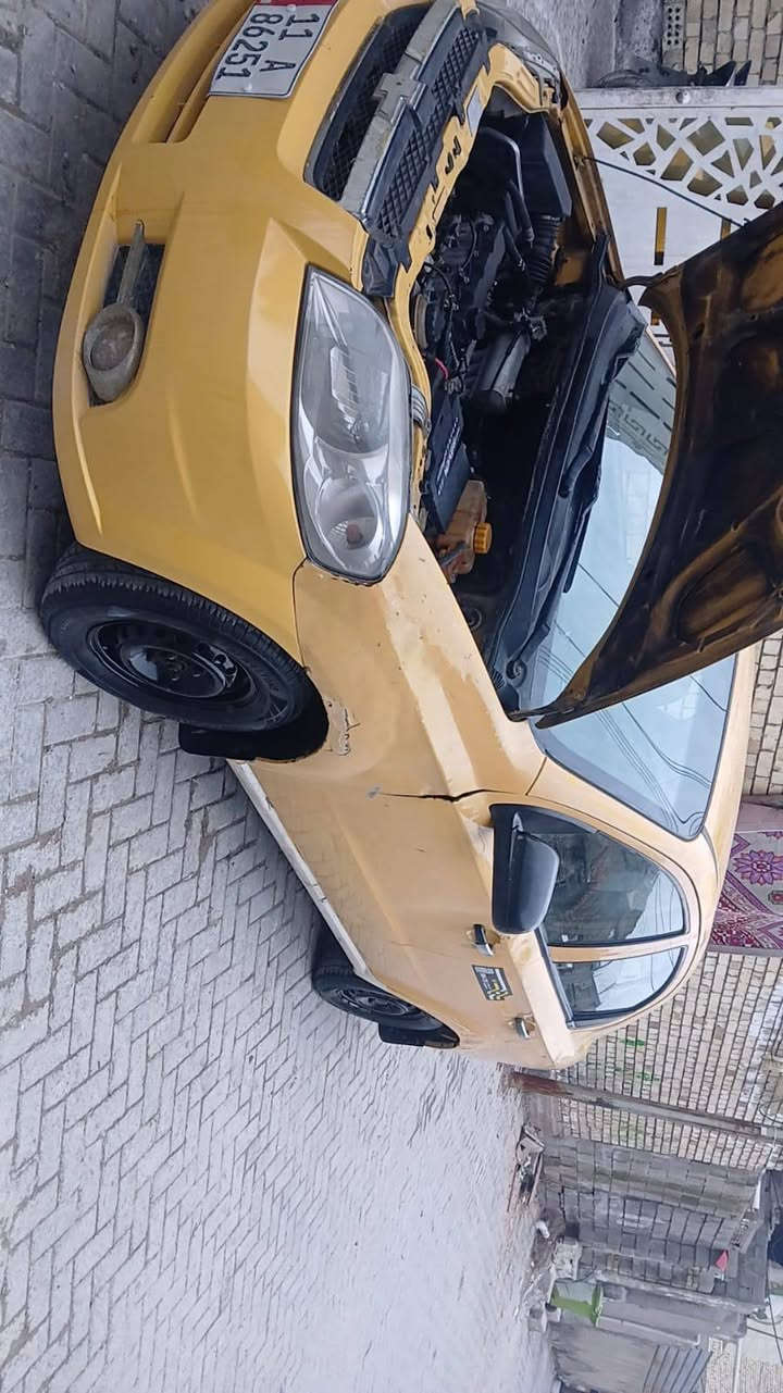 افيو موديل 2011
مكينه لا تنقيص ولا تبخير 
بيه بس جاملغات الاماميه تعبانات 
صدر امامي خلفي جديد صار شهرين من بدلتهن 
سياره جاهزه ومصفره 
بسمي السياره تحويل ثاني يوم 
رقم بغداد انكليزي 
السعر 55
‏‪***********‬‏
