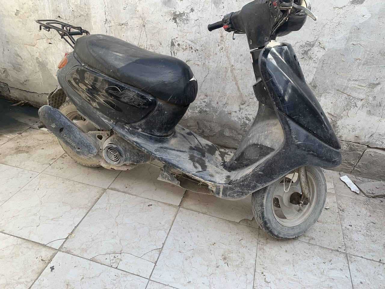 دراجه للبيع مكاني زبير ***********
