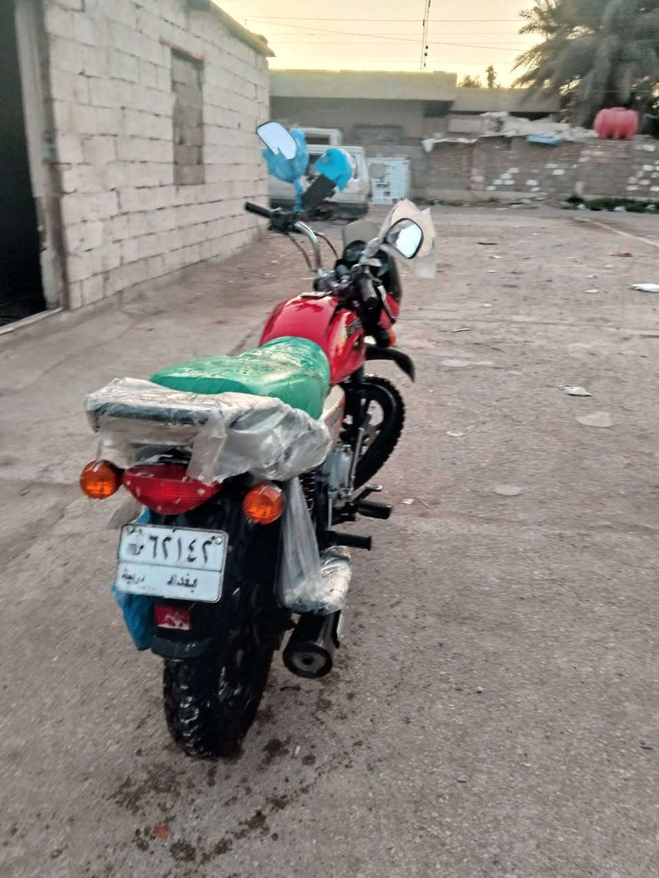 اسلام عليكم دراجه بوكسر جبلي زيرو ستخدام بيت مرقم بغداد نكليزي كفاله عامه تحويل ثاني يوم دراجه بوضع الشركه العنوان بغداد السعر 2 ونص ***********
