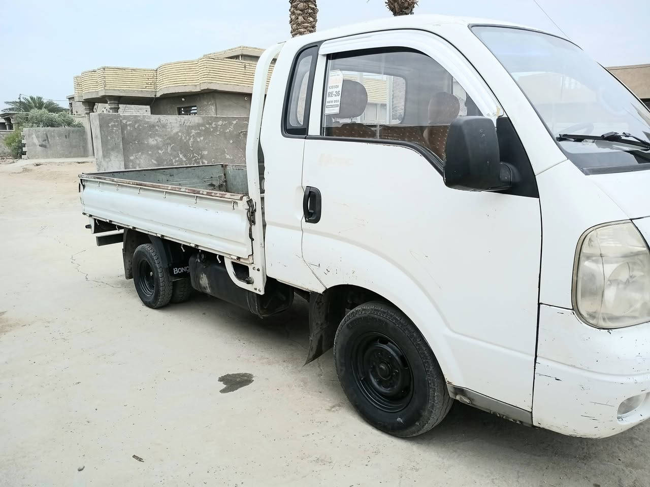 السلام عليكم كيا للبيع موديل ٢٠١٠ بأسمي السيارة رقم الانبار نكليزي  سياره خير من الله  كير مكينه اكسن شاصي  مكفولات بيه شوية صبغ دوسات وبل الربع شويه تحويل مباشر سنويه لغاية ٢٠٣١ عارضه ب٩٣ وبيه مجال للاتصال على رقم *********** 💯
