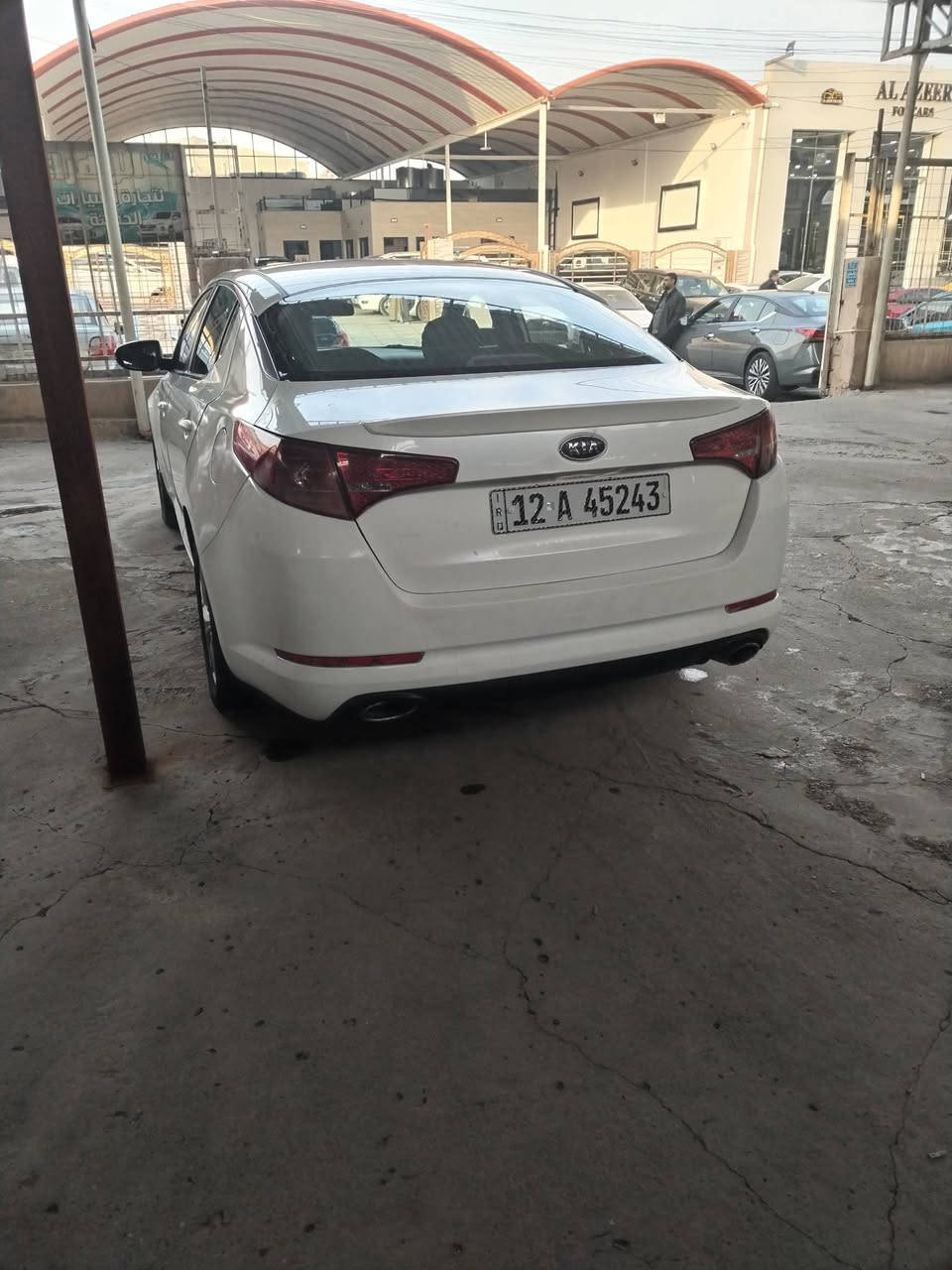 كيا 2011 محرك 2000 دوش جاملغ خلفي صبغ فقط ***********
