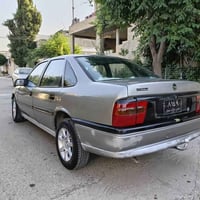 فيكترا • ١٩٩٣ • مكينة ١٦