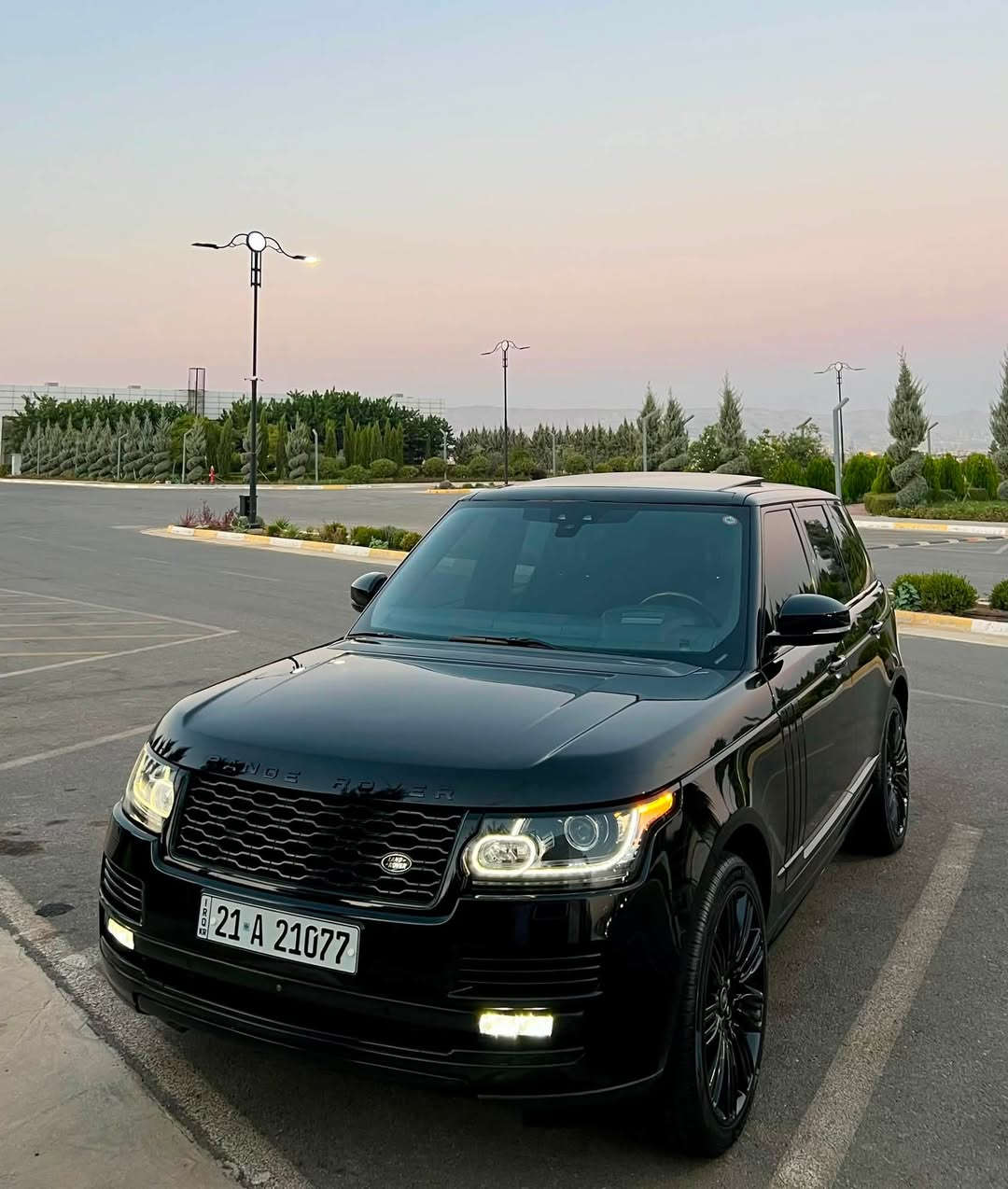 ﷽
RANGE ROVER VOGUE 2017🧿

▫️رانج رؤڤه ر مؤديل 2017 ڤؤگ ئوتو بايوگرافي

🔹 فول مواصفات مواصفات بلاك زمان دولي

◻️محريك V8 5.0L تمانية سلندر سوپر جارج مرغوب

🔹گير و محريك بشرط فحص

بدون صوت و بدون صرف بدون خلل

🔹ماشية  109 الف حقيقي

◻️ سيارة مكفولة كفالة عامة بدون صبوغ    

🔹سيارة جديد حيل حيلوة نضيفه 📦

◻️مواصفات فول اوتو بايوگرافي معروفة

🔹{ بصمة - پانوراما - داخل كريمي - رادار -  دوسات كهربا - خمس كاميرا - ثلاجة -  صندوق شفت - باب صحب - كشنات DVD - كشنات تتفيئة و تبريد - كشن مصاج - كشن و ستيرن خزن - ستيرن تتفيئة - بغاغ لايت - مراي شفت - تبريد مركزي - بعد }

◽️اربع تاير ويل جديد ويل بلاك

🔹دبل و جوبليسات كل بشرط

🔹سيارة شرط بدون اى نواقص گير و محرك و حدادي و كاهرباى كلة بشرط

🔹سنوي و رقم و هزة جديد سنوي بأسمي

🔹 نفسي يوم / تحويل و كاله حاظر

🔹 مكان_ سلیمانی معارز جدید 

◽️سعر_٢٧٧ 🔥🔥

◽️موبايل_      ***********
