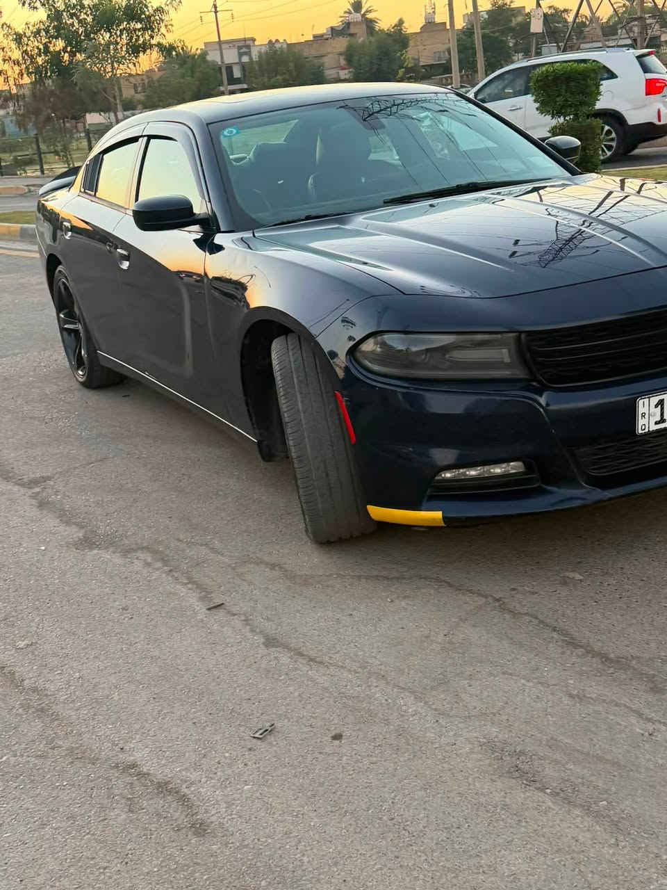 جارجر 2015 sxt خليجيvib اعلة فئة تجي ستيراد خاص
مكينة6 3600 مكفولة 
ماشية 83 
رقم بغداد بسمي شرط تحويل
استخدام شخصي
كفالة عامة فقط بارد بسيط واحد
كير مكينة تبريد تخم تاير متحتاج اي مصرف
مواصفات
فتحة كراسي كهرباء كامرة دوارة180 درجة
عدسات LED 
السعر188 دولار وبيها مجال نشاءلله
اتصل ***********
مكاني بغداد شهداء البياع
