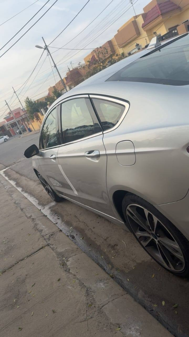 2019 تيتانيوم
فول مواصفات سياره صبغ بدون داخل 
كير مكينه وتحويل بشرط
*********** السليمانية, العراق
