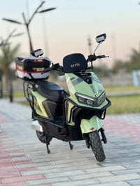مرخصت • بطاريات ٦ • نضيف