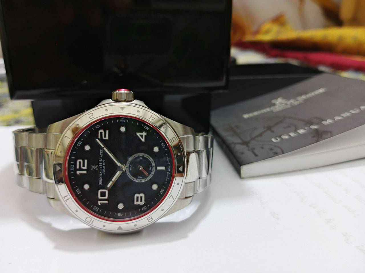 ساعة سويسرية أصلية Bernhard H. Mayer Drift Racer شبه جديدة للبيع المستعجل
ساعة أصلية سويسرية Bernhard H. Mayer موديل Drift Racer
حالة ممتازة جداً – استخدام يومين فقط
Analog (عقارب) – Swiss Quartz
ستانلس ستيل – مقاومة للماء
مع العلبة والكاتالوك كاملين
البيع مستعجل للجادين فقط
السعر 800$


**إذا كنت صاحب هذا الإعلان وتريد حذفه لأي سبب، رجاءا أرسل رسالة إلى الدعم الفني**