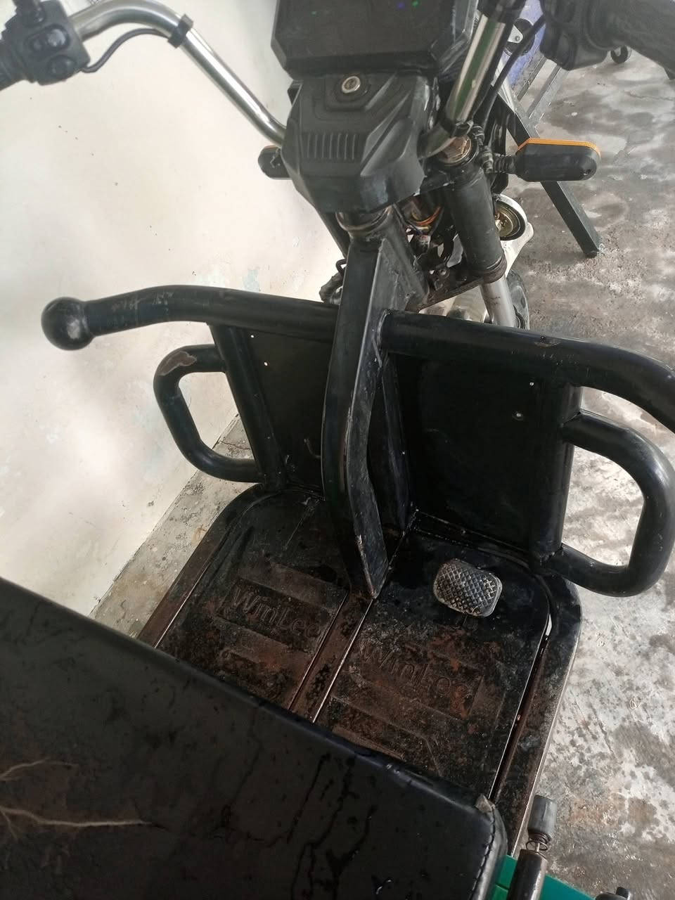 ستوت الشحن اللبيع موديل 24 السعر 800 الف قفل اتصال ***********
