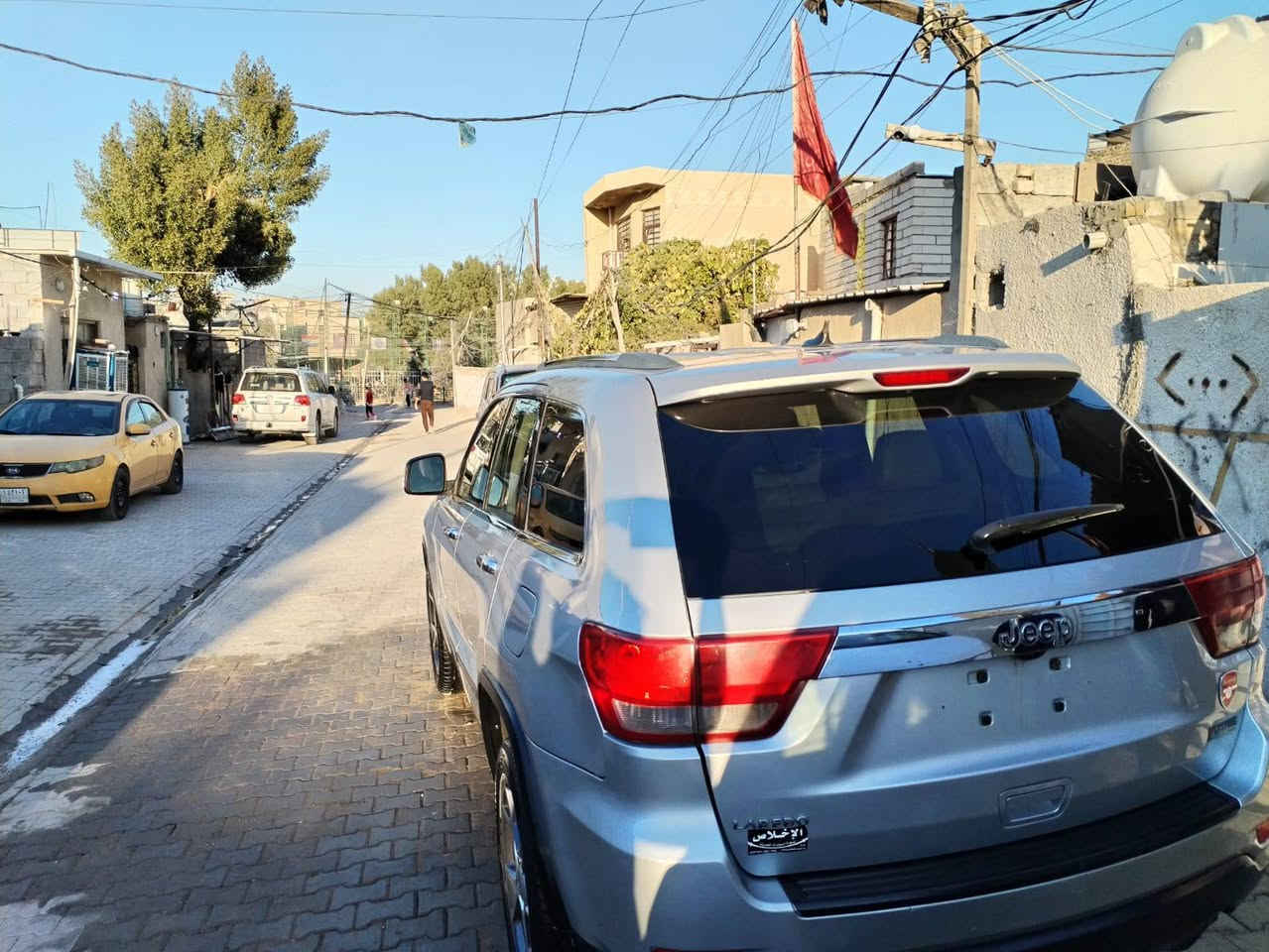 جيب لاريدو موديل 11 صبغ بدون حادث/بغداد 
***********بغداد اىو غريب
السعر 163
