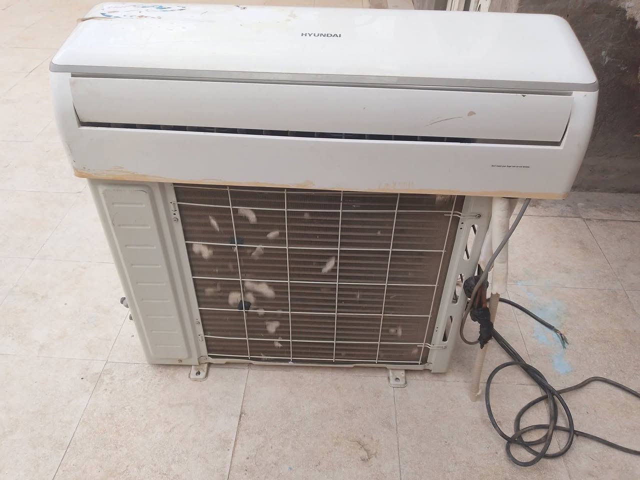 السلام عليكم ورحمه الله وبركاته سبلت طن ونص  مكيف هيتاشي 2طن ومكيف جنرال 2طن للتواصل ***********
