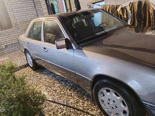 سلام عليكم سياره دب موديل 87 سياره حلوه خير من الله تعمير جديد كامله لآخر حبايه تخم تاير جديد رقم بغداد بسمي قواعد دبل معمره مكينه وكير ففتي جديد السعر 55 العنوان بغداد المعامل ***********
