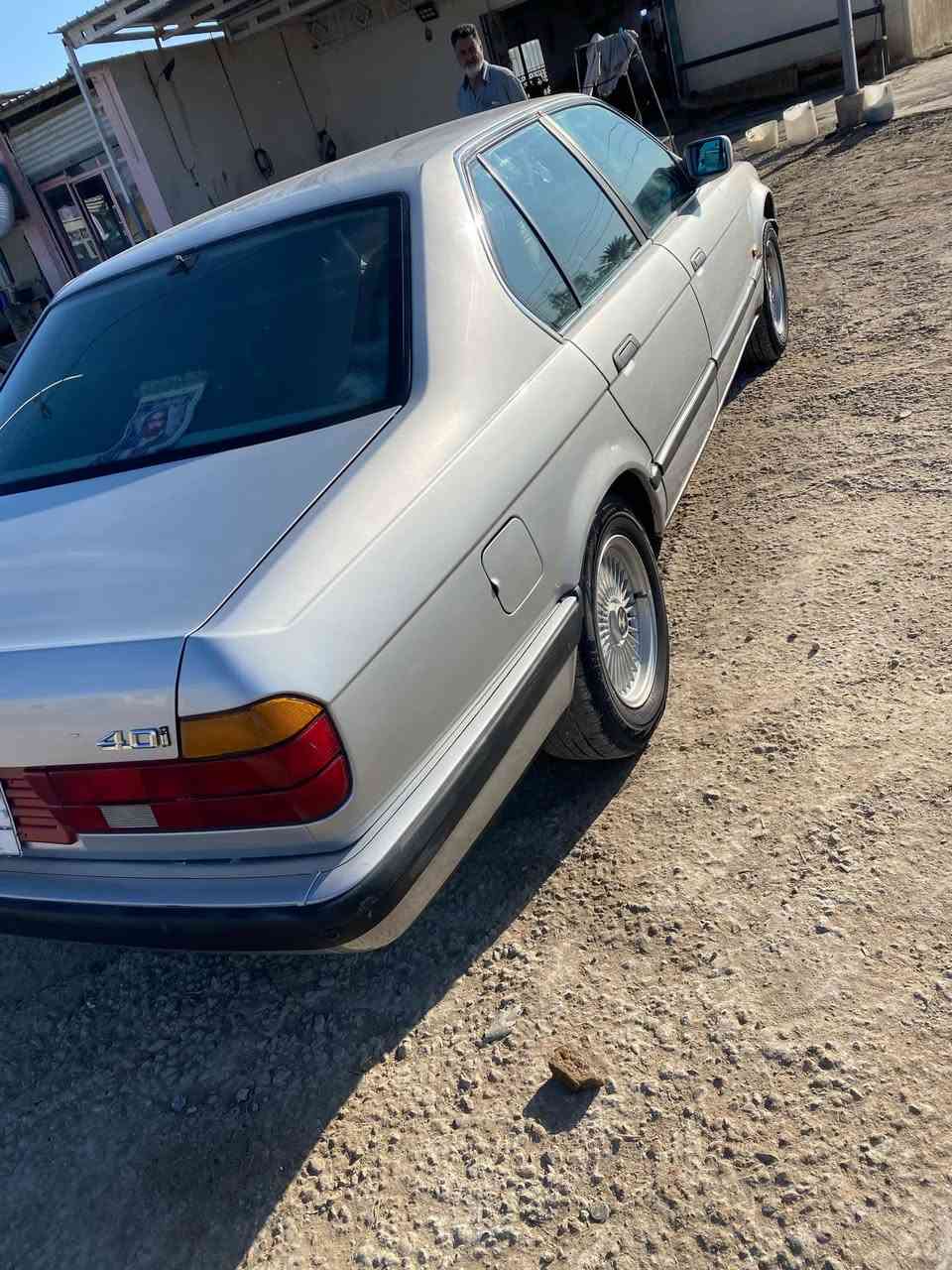 السلام عليكم متوفر للبيع سياره نوع BMW 730v8لون سلفر جاهزه مكينه كير حداديه كفاله غرفه جلد رصاصي كهرباء فتحه سياره نضيفه جدا رقم بغداد مشروع وطني سنويه جديده السعر ٦٥ وبيه مجال مكان بابل الشوملي*********** مكلف بنشره السياره يمي بس هذا رقم صاحب السنويه بسمه السيارة اتفق وياه وبيك خير ودلل
