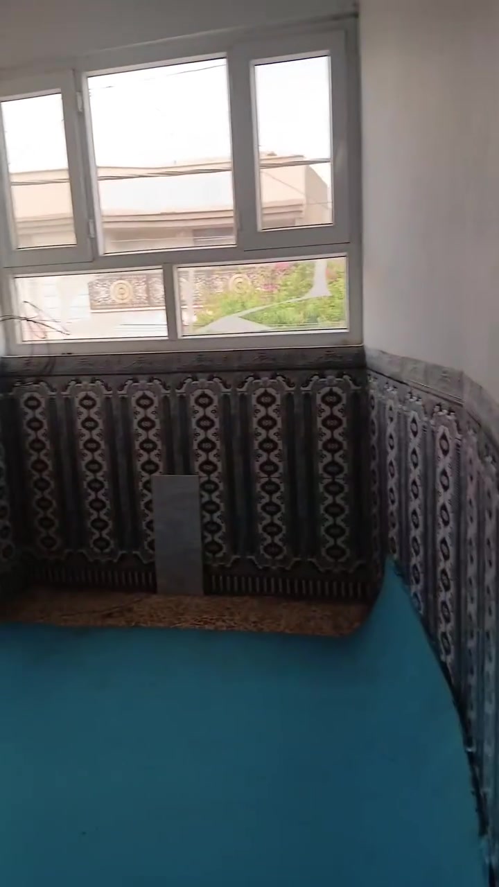 شقه للايجار حي الصديق في الموصل 
 غرفتين نوم هول صحيات مطبخ
*********** ابو احمد 
*********** ابو سيف 
*********** ابو احمد 
عقارات اليمامة حي السكر قرب مستشفى الخنساء
