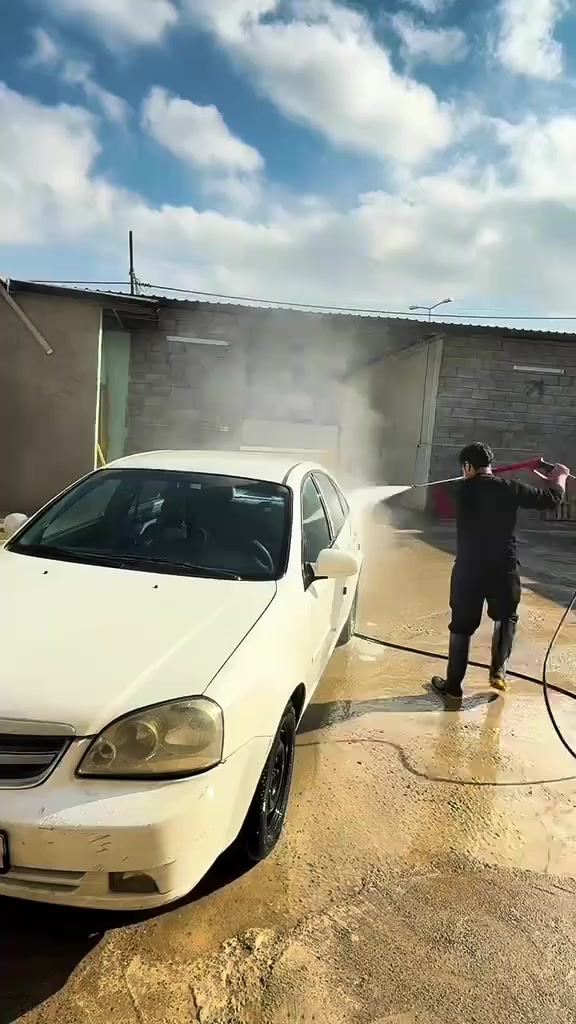 على بركة الله تم افتتاح
(خدمات بغداد لغسل السيارات)
حمام داخلي لكافة انواع السيارات 
دوشمة زينة اعراس كماليات 
بانسب الاسعار وجودة عالية 
الموقع سايدين المنصور مقابل بوابة المجمع السكني الجديد
‏بإدارة علي الطائي/وعبود الطائي
***********
