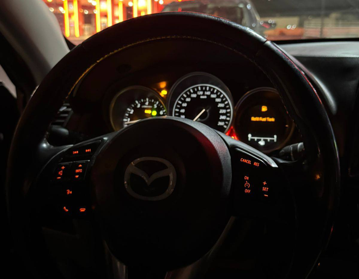 مازدا CX -5  2016 مواسەفات GT
سەنەوی بەسەرچووە
 بە ناو کردن بە شەرت   
گیرومەکینە بەشەرت 
 زۆربەجوانی پاکی ماوە 
هیچ خەلەلیکی تیدا نییە 

سعر لە کۆمێنت داوابکە ڕاستەخۆ بۆت دیت 📩 

سەیارەکە وەرگەرای کوردستانە 

ژمارەی خاوەنی 
***********
