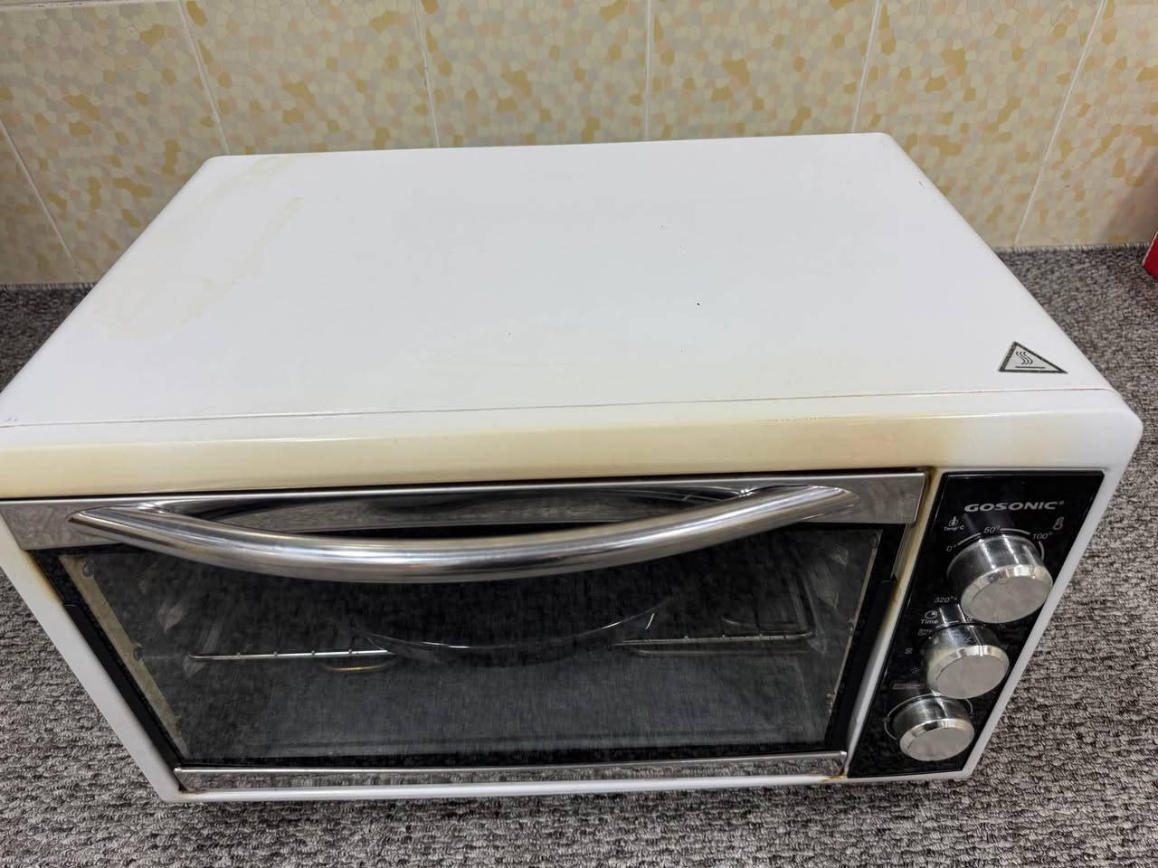 فرن مستعمل للبيع مارکە تركية اصلية كوسونيك (Gosonic) نوعية حجم كبير، عنوان دهوك و بسعر مناسب ٣٥٠٠٠ الف دينار  و مجال بسيط . 

رقم تلفون : *********** واتساب و فايبر موجود . دهوك, العراق
