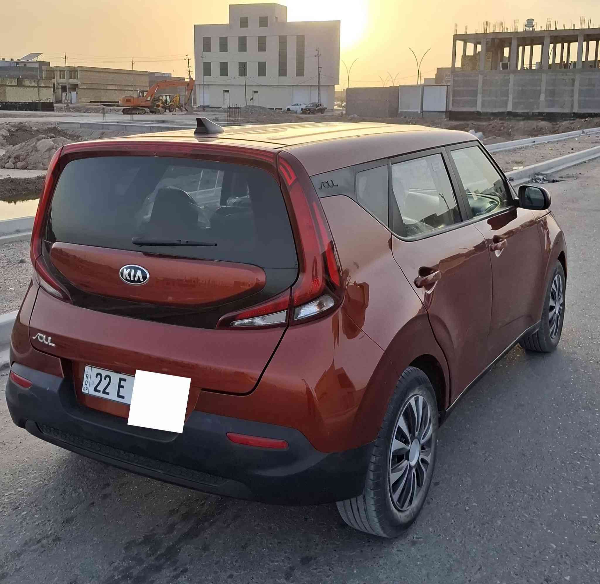 كيا صول موديل 2020 وارد امريكي
رقم اربيل
محرك 2000 دوش 
ماشيه 106 الف ميل قابل للزيادة
ايرباك طاكات
البصرة الصالحية 
سعرها 120وبيها مجال بسيط
***********

