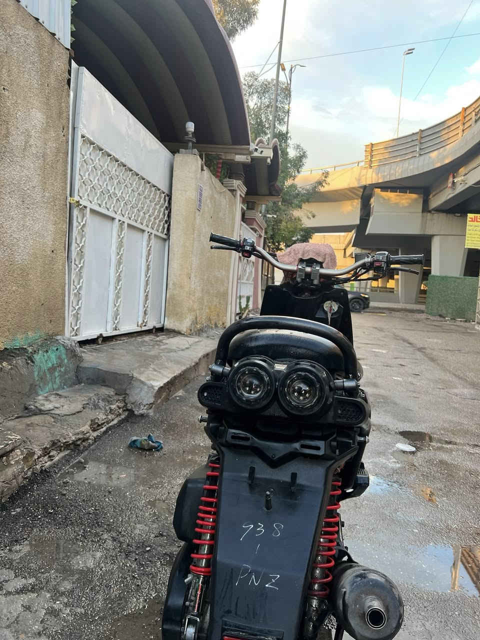 إسلام عليكم دراجة سكنس جبلي للبيع الدراجة خير من الله الله شاهد نقص مابيه ولو ما متوازي ما ابيعه السعر على الرقم ***********
