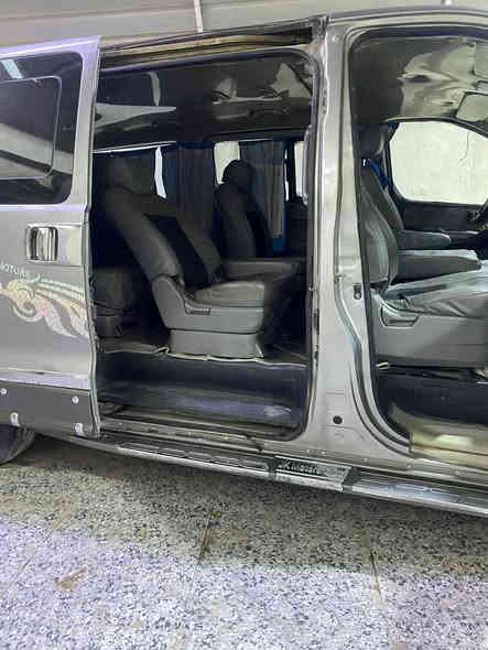 سياره  غير مكفولة بيها ضربه  سياره مكينه مسكر اصل سبلاين 12 سياره جهازه من كلشي الى اخر حبايه  

مكان بصره خور الزبير      سعر 180 وبي مجال لشراي 

               رقم الهاتف: ***********
