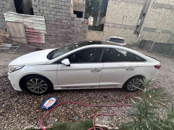 سلام عليكم رقم بابل
سوناته2015 امريكي  البيع 

حادثها جاملغ و بنيد موجود بلمنشور
غير الحادث صارت ضربة تكتك بلجاملغ الخلفي عكس السايق و موجودة الصورة 
السيارة كير محرك حلوات  التبريد ثلج 
ماشية ١٠٤ 
المحرك عليه ادامه كاملة بداية الصيف 
تايرات تخم كامل جديد 

تبريد ثلج  رادرات خلفي
ضوء في الابواب اشايرة ترحيب عند الدخول 
دمام خلفي  سماعات بلاديه 
شاشه كبيره دواره 
صندوق كهربائي فتح عند الاقتراب
لد دعاميه امامي 
جامات امامي تصعد تنزل وحدها اتو
مانع انزلاق
محرك gdi 2400 

السياره جديده مال بيت 
السعر 120 وبيه مجال شي بسيط 
السياره مال جناي مكانها بغداد الدورة
***********
